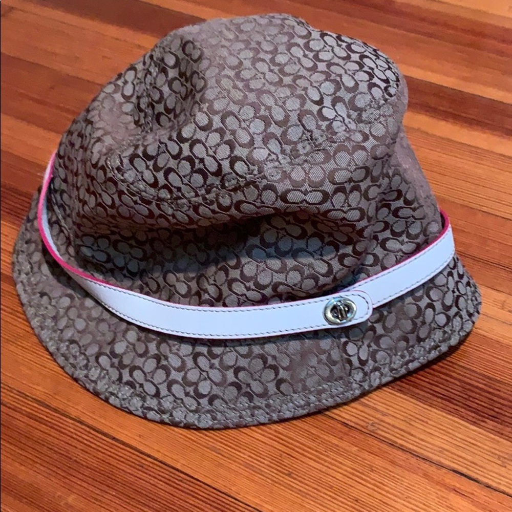 Coach hat